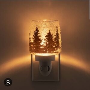 Scentsy Frosted Night Mini Warmer